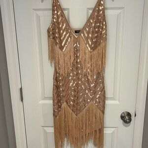 Gorgeous flapper dress!